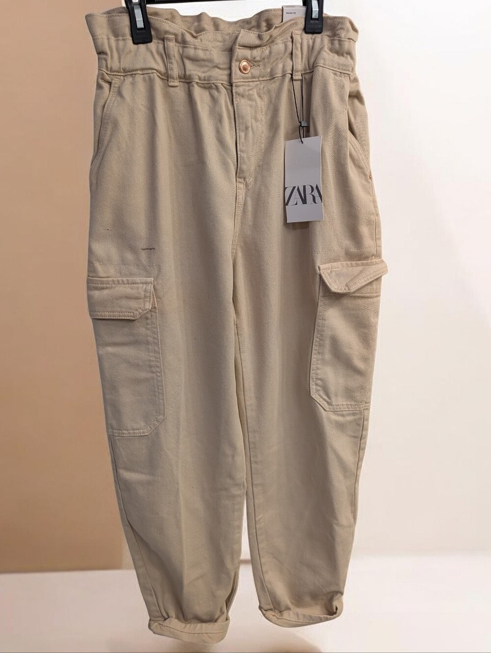 Zara Beige Cargo Pants with Utility Pockets